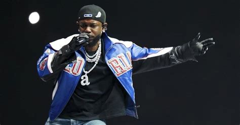 bet nominations|Kendrick Lamar enters BET Awards with a leading 10 .